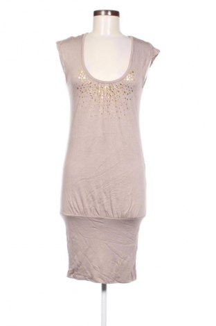 Рокля 3 Suisses, Размер M, Цвят Бежов, Цена 3,06 €