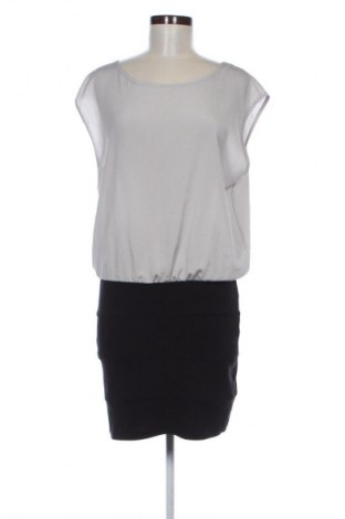 Ruha Amisu, Méret M, Szín Sokszínű, Ár 1 359 Ft