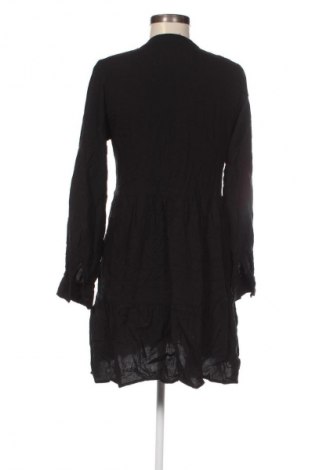 Рокля Amisu, Размер S, Цвят Черен, Цена 2,55 €
