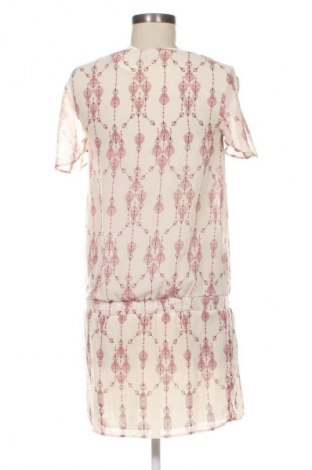 Рокля Bershka, Размер S, Цвят Многоцветен, Цена 3,06 €