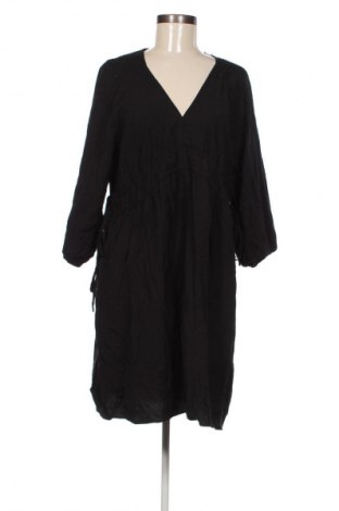 Šaty  C&A, Veľkosť M, Farba Čierna, Cena  3,95 €
