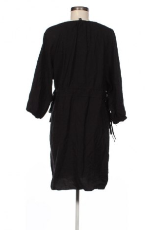 Šaty  C&A, Veľkosť M, Farba Čierna, Cena  3,95 €