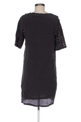 Šaty  Chattawak, Veľkosť M, Farba Čierna, Cena  1,95 €