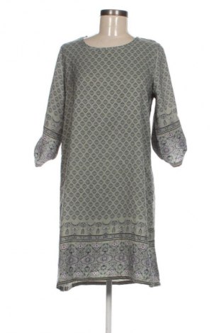 Рокля Colloseum, Размер M, Цвят Многоцветен, Цена 2,55 €