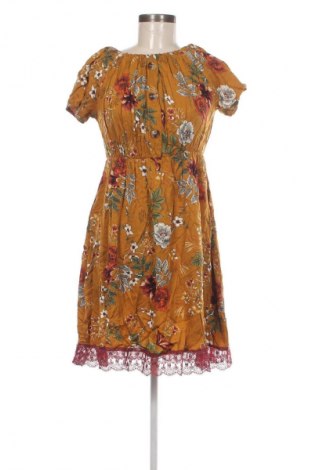 Рокля Colloseum, Размер M, Цвят Многоцветен, Цена 3,06 €