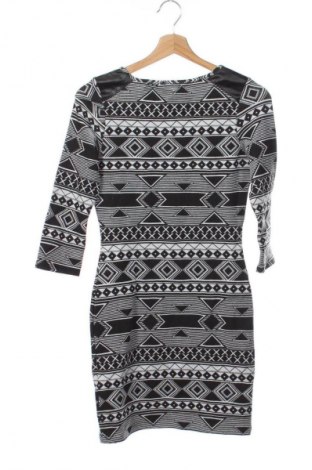 Sukienka Denim Co., Rozmiar XS, Kolor Kolorowy, Cena 6,99 zł