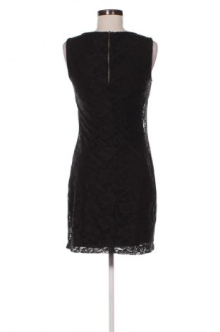 Рокля Edc By Esprit, Размер S, Цвят Черен, Цена 4,60 €