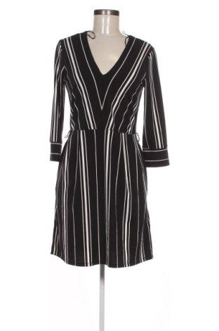 Šaty  H&M, Velikost S, Barva Vícebarevné, Cena  79,00 Kč