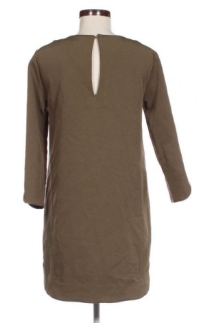 Šaty  H&M, Velikost M, Barva Zelená, Cena  469,00 Kč