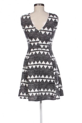 Šaty  H&M, Velikost S, Barva Vícebarevné, Cena  79,00 Kč
