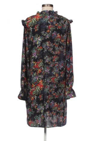 Šaty  H&M, Velikost M, Barva Vícebarevné, Cena  59,00 Kč