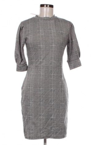 Šaty  H&M, Velikost S, Barva Vícebarevné, Cena  59,00 Kč