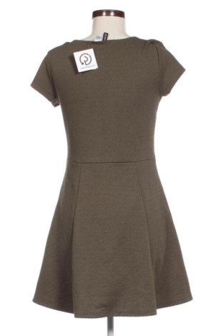 Šaty  H&M Divided, Velikost M, Barva Zelená, Cena  99,00 Kč