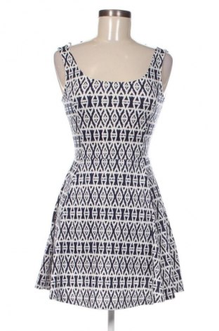 Рокля H&M Divided, Размер S, Цвят Многоцветен, Цена 2,55 €