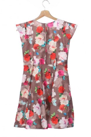 Ruha JAK, Méret S, Szín Sokszínű, Ár 799 Ft