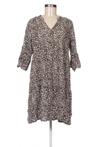 Рокля Janina, Размер M, Цвят Многоцветен, Цена 3,06 €