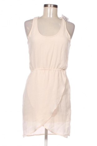 Рокля Jennyfer, Размер S, Цвят Розов, Цена 2,55 €