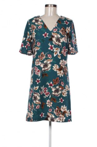 Рокля Koton, Размер S, Цвят Многоцветен, Цена 4,60 €