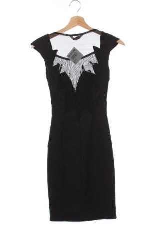 Šaty  Lipsy London, Velikost XS, Barva Černá, Cena  159,00 Kč