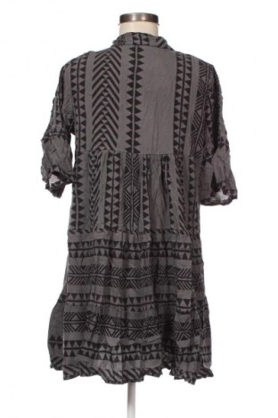 Φόρεμα NEW COLLECTION, Μέγεθος S, Χρώμα Πολύχρωμο, Τιμή 5,99 €