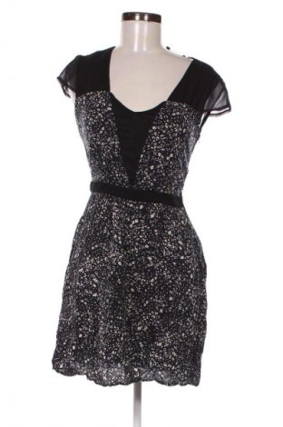 Рокля Naf Naf, Размер M, Цвят Многоцветен, Цена 5,11 €