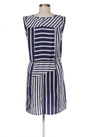 Рокля Oasis, Размер M, Цвят Многоцветен, Цена 4,60 €