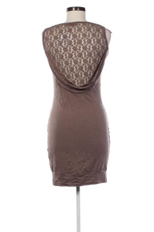 Рокля Okay, Размер M, Цвят Многоцветен, Цена 2,55 €