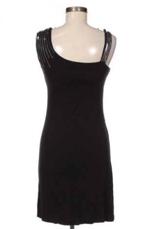 Ruha Okay, Méret M, Szín Fekete, Ár 1 359 Ft