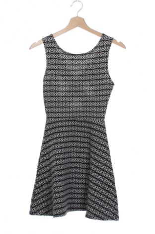 Рокля Pull&Bear, Размер S, Цвят Многоцветен, Цена 2,55 €