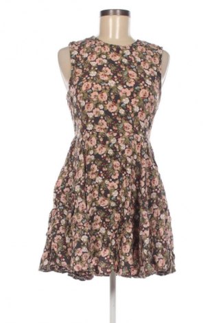 Рокля Review, Размер M, Цвят Многоцветен, Цена 4,09 €