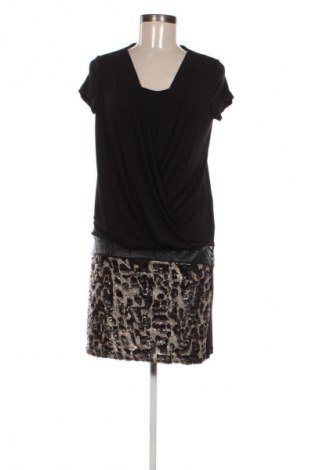 Ruha Rinascimento, Méret L, Szín Fekete, Ár 2 559 Ft