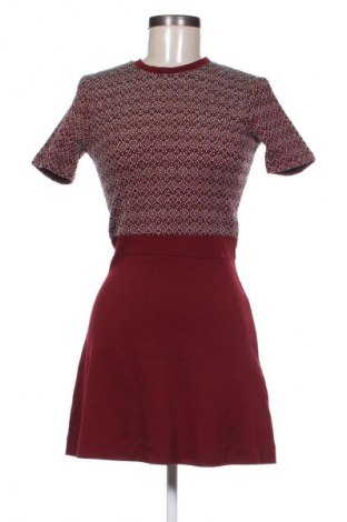 Рокля Stradivarius, Размер S, Цвят Червен, Цена 5,62 €