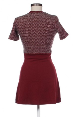 Рокля Stradivarius, Размер S, Цвят Червен, Цена 5,62 €