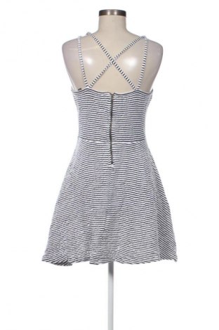 Sukienka Superdry, Rozmiar M, Kolor Kolorowy, Cena 90,99 zł