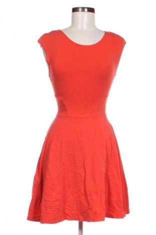 Šaty  Topshop, Velikost S, Barva Červená, Cena  279,00 Kč