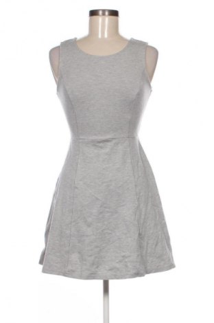 Φόρεμα Unbranded, Μέγεθος S, Χρώμα Γκρί, Τιμή 3,99 €