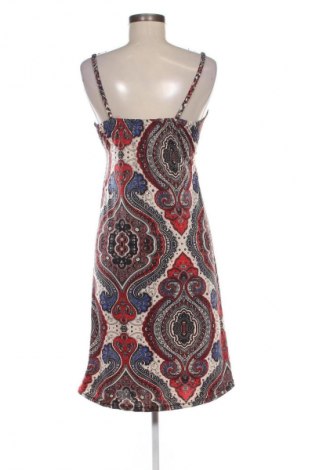 Рокля Unbranded, Размер M, Цвят Многоцветен, Цена 2,55 €