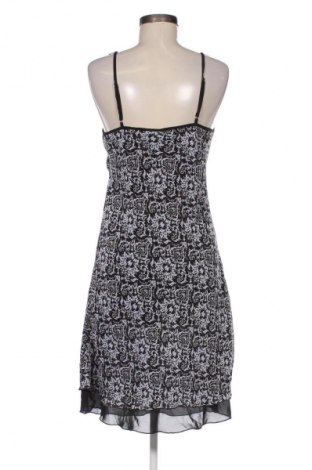 Ruha Unbranded, Méret M, Szín Sokszínű, Ár 1 359 Ft