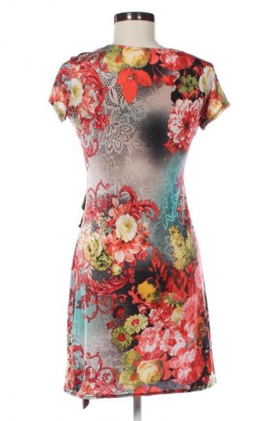 Рокля Unbranded, Размер M, Цвят Многоцветен, Цена 3,06 €
