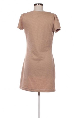 Ruha VILA, Méret M, Szín Sokszínű, Ár 1 419 Ft