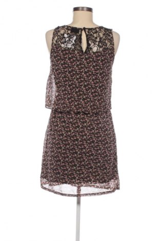 Рокля VILA, Размер S, Цвят Многоцветен, Цена 2,55 €