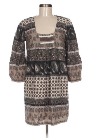 Рокля Vero Moda, Размер M, Цвят Многоцветен, Цена 2,55 €