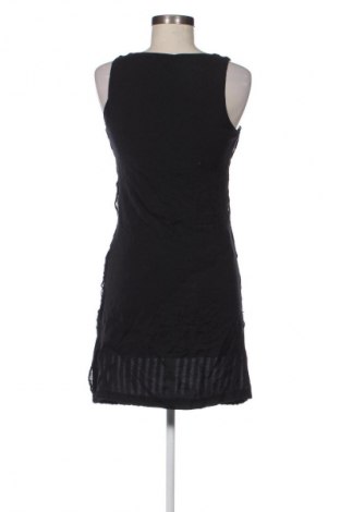 Рокля Vero Moda, Размер M, Цвят Черен, Цена 2,55 €