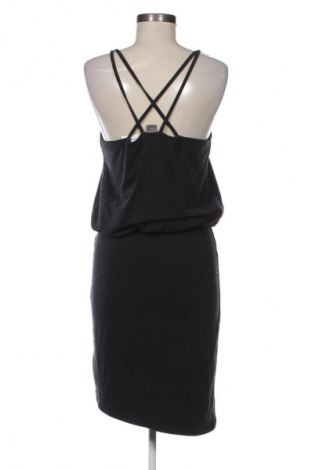 Рокля Y.A.S, Размер M, Цвят Черен, Цена 7,15 €