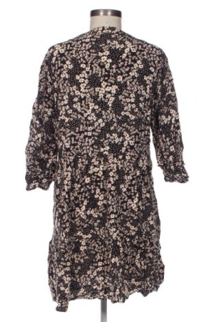 Kleid Yessica, Größe M, Farbe Mehrfarbig, Preis € 18,99