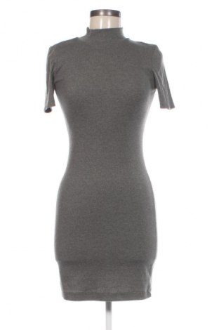 Рокля Zara, Размер S, Цвят Сив, Цена 3,57 €