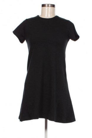 Рокля Zara Trafaluc, Размер S, Цвят Черен, Цена 4,60 €