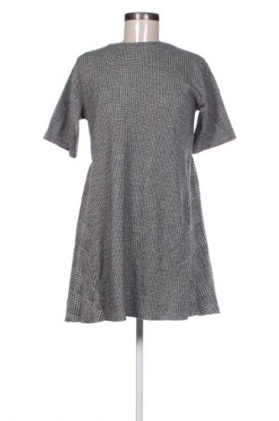 Šaty  Zara Trafaluc, Velikost M, Barva Vícebarevné, Cena  49,00 Kč