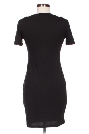Рокля Zara Trafaluc, Размер M, Цвят Черен, Цена 4,09 €