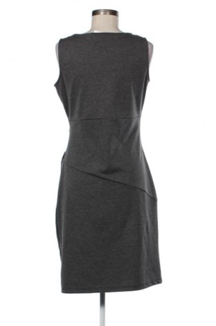 Рокля Zero, Размер M, Цвят Сив, Цена 4,60 €